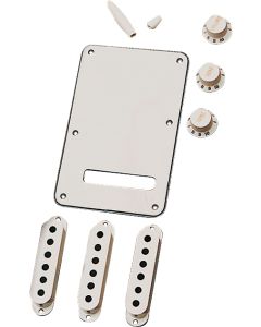 Fender® Strat® Accessory Kit parchment 