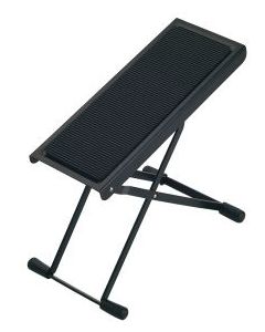 K & M 14670 black  voetenbank/gitaar