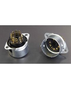 Noval socket